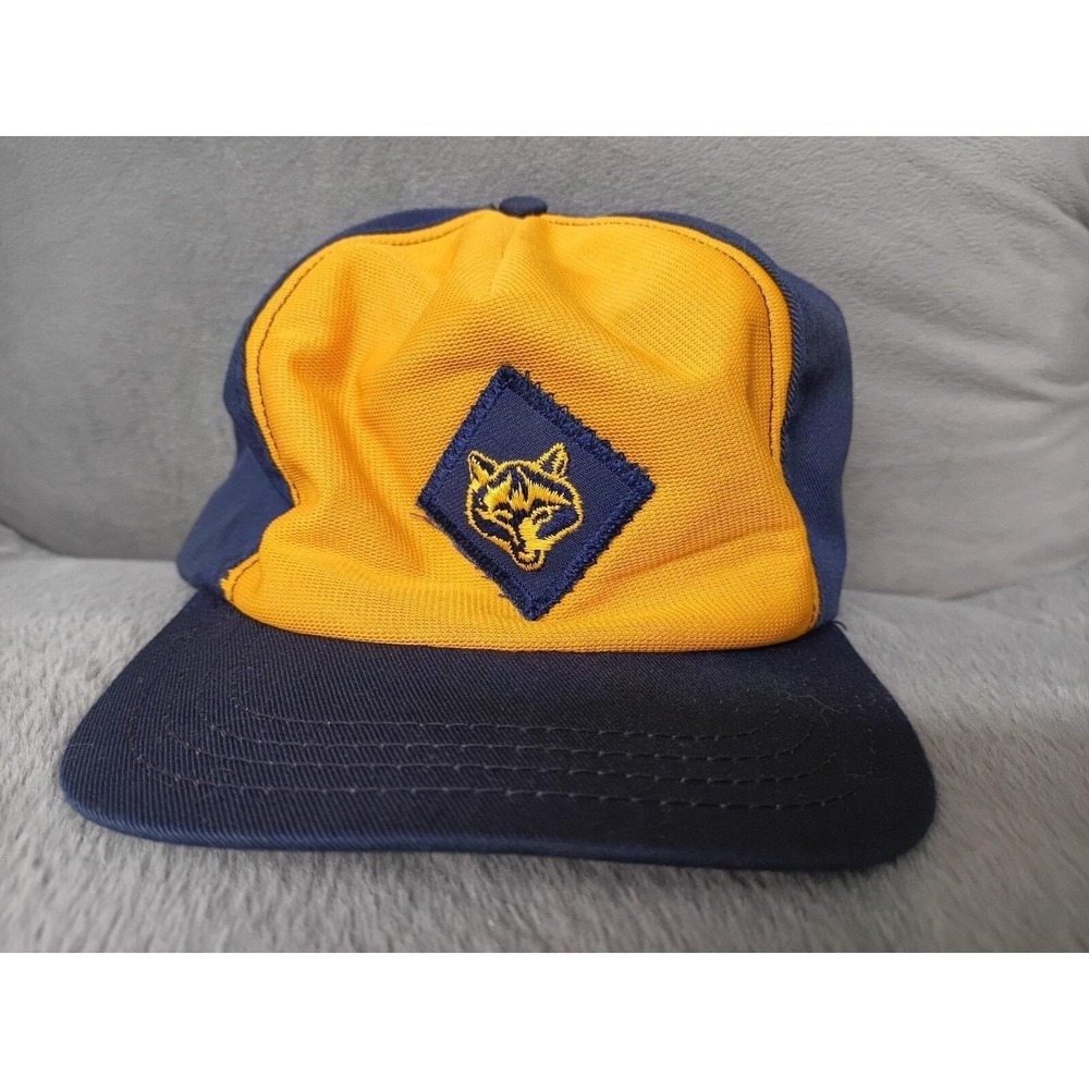 Vintage Boy Cub Scouts Wolf Cubs Snapback Hat Cap S M BSA Yellow Blue USA Made